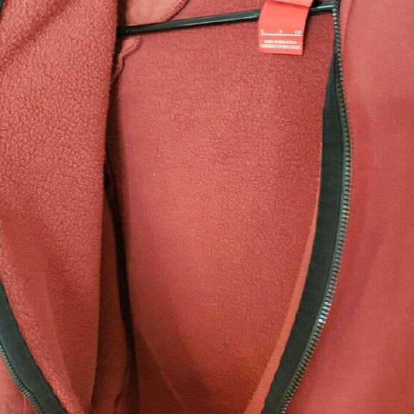 Nike Full Zip Hooded Pocket Sweatshirt Womens Small Red 0433 - Picture 11 of 12